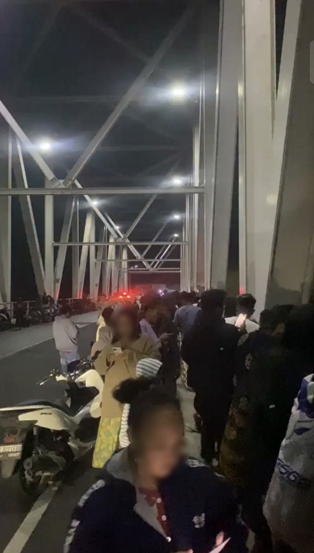 Pria Tewas Diduga Bunuh Diri dengan Melompat dari Jembatan Gladak Perak Lumajang